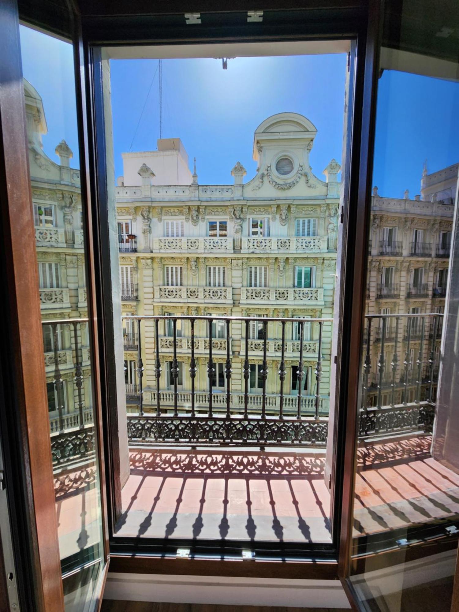 Hostal Arenal Мадрид Екстер'єр фото